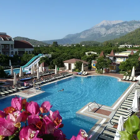 Garden Bergamot Resort 4*