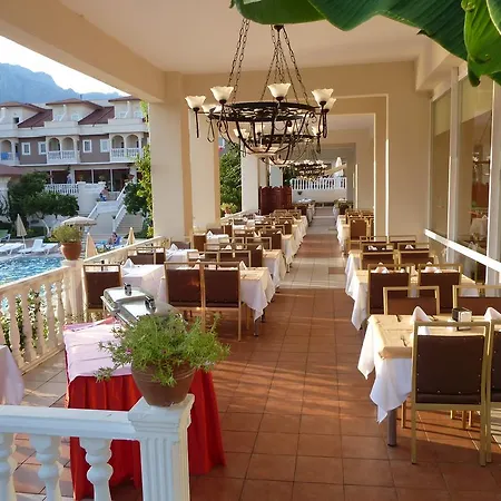 Garden Bergamot Resort 4*