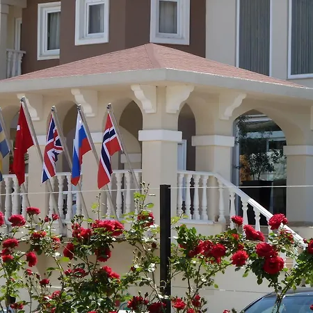 Resort Garden Bergamot Kemer